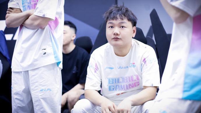仅赢四个小局！BLG是LPL双败赛制以来 季后赛成绩最差的常规赛第一