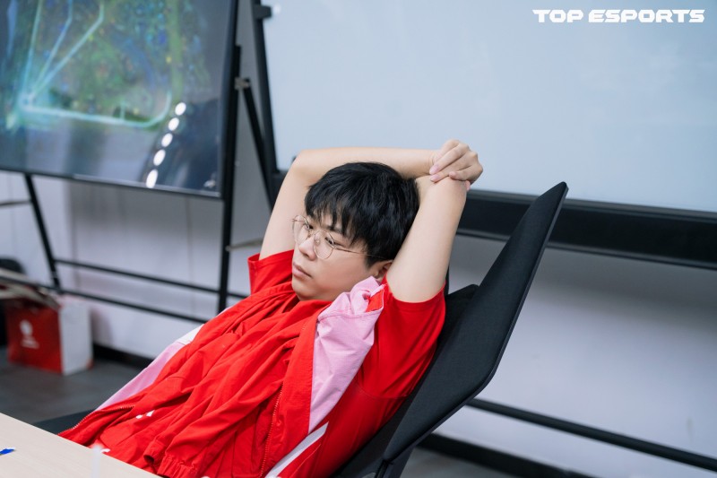 这是有小号？TES全员韩服Rank训练，Wayward账号已经一周未登录