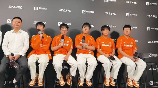 【蜗牛电竞】OMG教练：上次跟TT打状态不太好，现在调整过来了，干他们就完了
