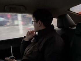 【蜗牛电竞】NIP中单Care更新动态:氛围感忧郁男神头像来了 有感觉吗