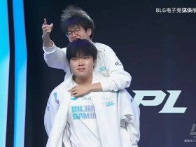 【蜗牛电竞】威朗普我们走! 两年前的今天Bin在LPL的舞台背着Xun出场!