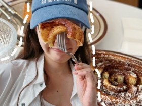【蜗牛电竞】主持人希然分享照片:请交出你的下午茶bgm🥞