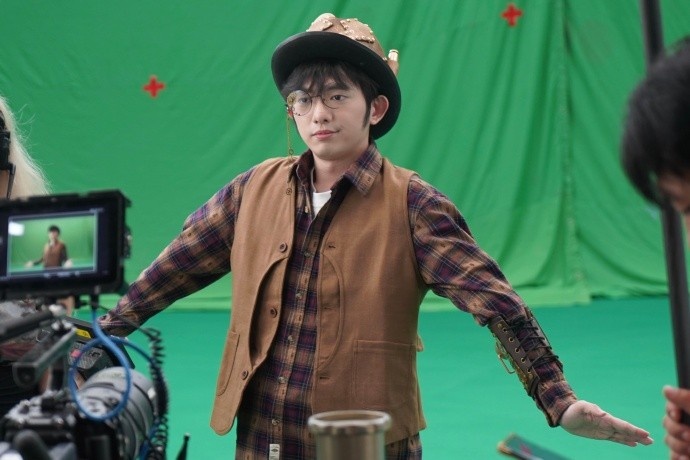 【蜗牛电竞】AL分享拍摄返图:你上单🐹你中单🐶你下单!