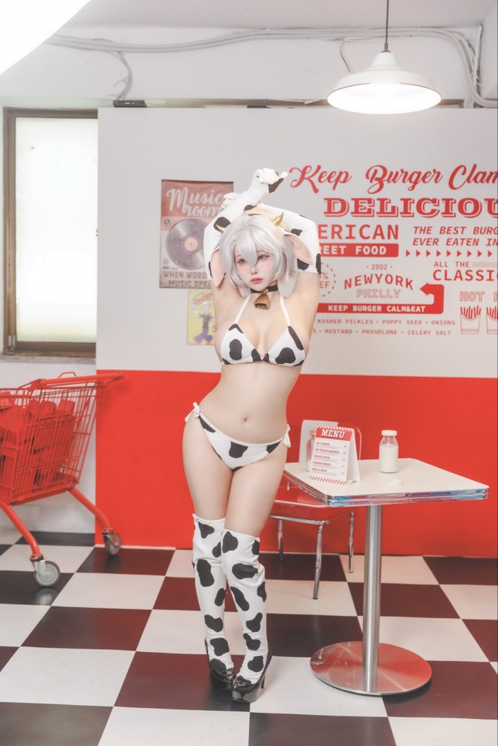 【蜗牛电竞】这倒是提醒我了😍《剑星》体模晒奶牛写真图!即将前往泰国