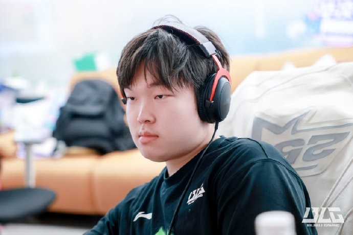 【蜗牛电竞】BLG分享日常训练返图:全力备战中✊