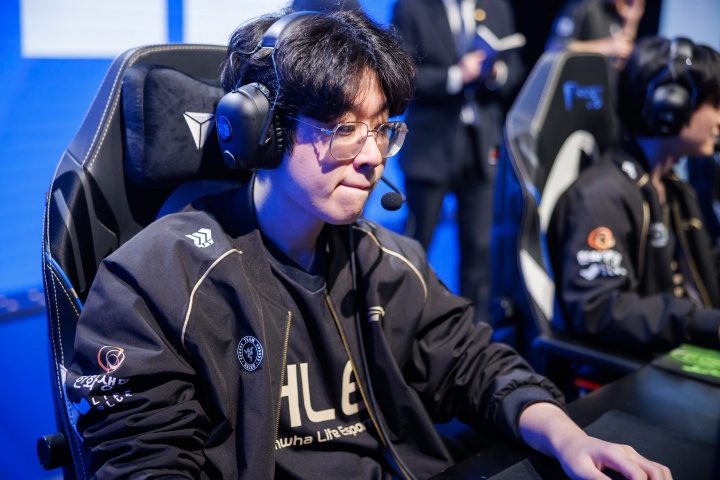 【蜗牛电竞】Zeus:S13决赛时还在担心要是复刻S12再拿一个亚军该怎么办呢