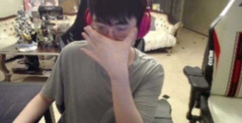 姿态回应不打这届解说杯：要太早确定名单，自己确定不了