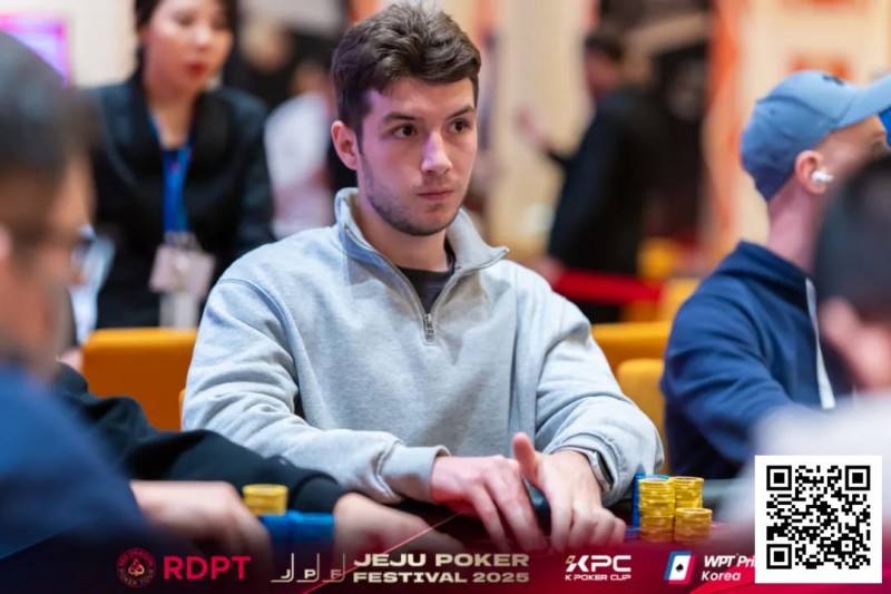 【EV扑克】济州扑克嘉年华|赛程燃至收官!红龙杯主赛36人争斗剩余九强争霸!明日FT中外冠军争夺战悬念拉满!唯一美女选手杨洋成焦点!【蜗牛电竞】