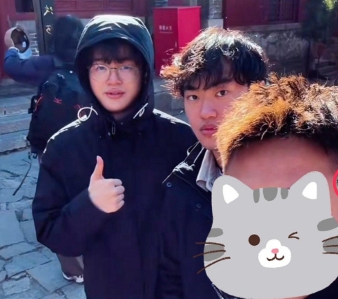 【蜗牛电竞】涵艺直播爆料:Viper接触BLG是经纪公司抬价策略,BLG大概是24年原阵容