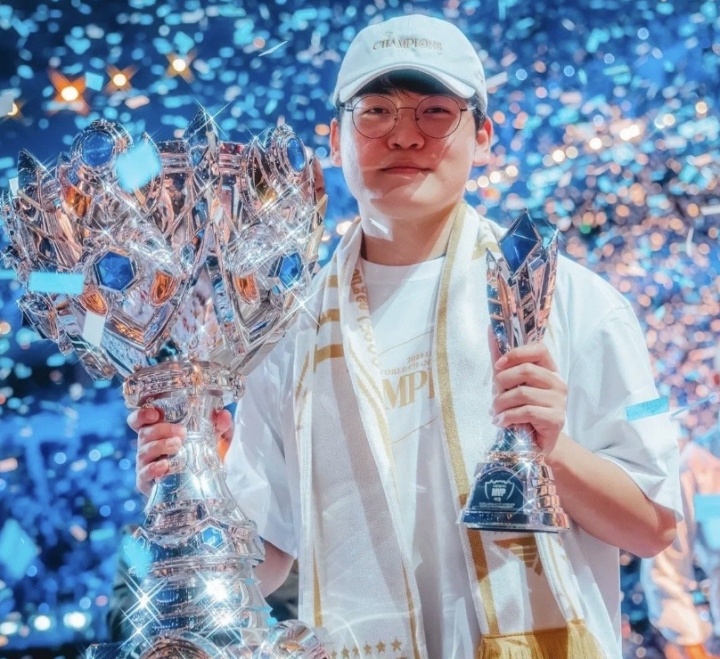 【蜗牛电竞】韩网爆料:Gumayusi续约三年,明天可能会有消息