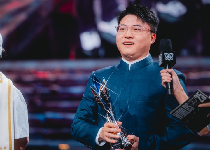 【蜗牛电竞】真假❓B站UP主爆料:Uzi确定复出iG,工资600w一年,明天官宣😨