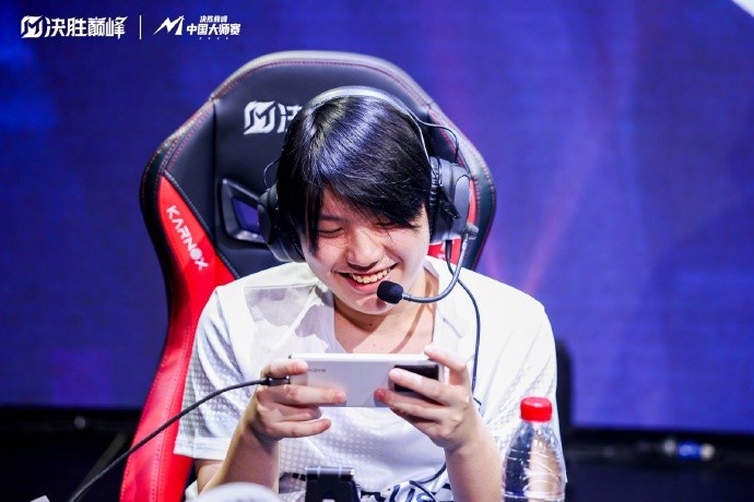 IG发布决胜巅峰选手赛后返图：感谢大家的支持，我们巅峰再会！