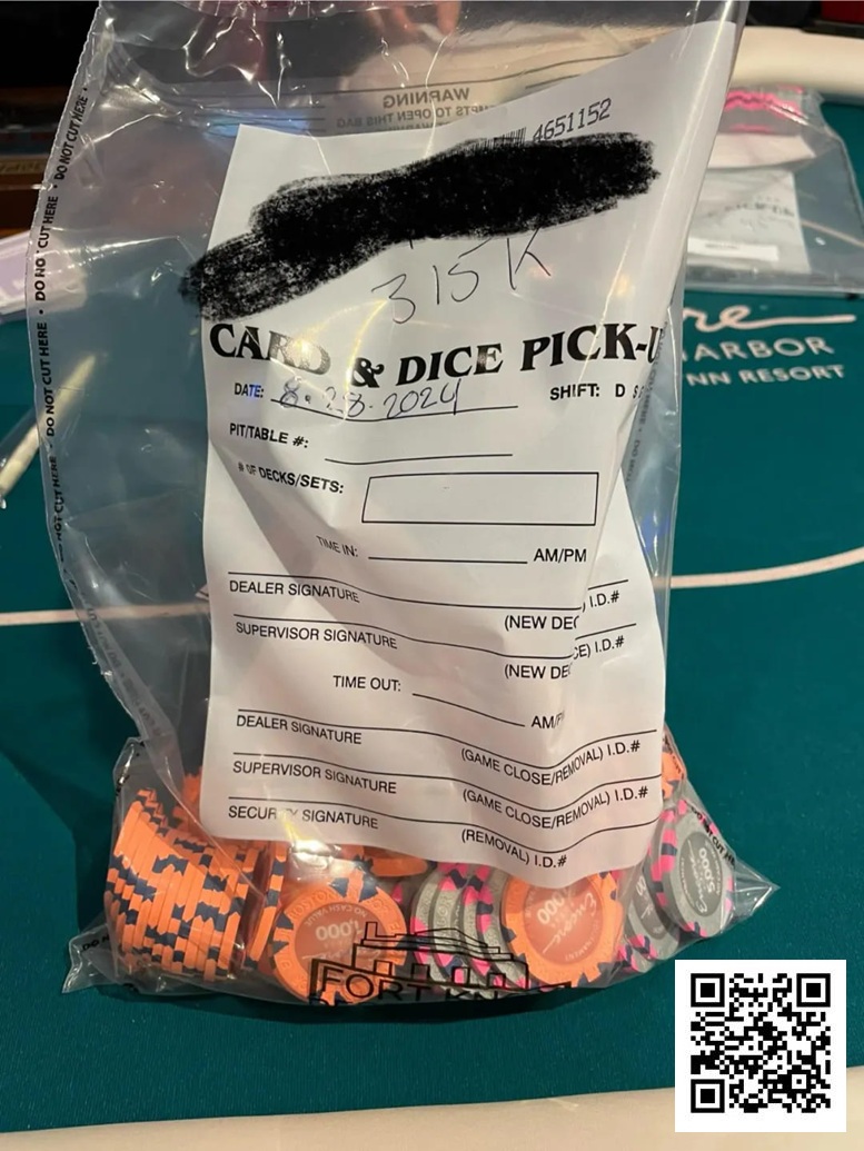 【EV扑克】赛事策略探讨:Day 1尾声,应“拖延”还是“冒险”?【蜗牛电竞】