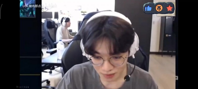 Doggo：感觉T1他们下路还是最强，精神压力大总想咬东西