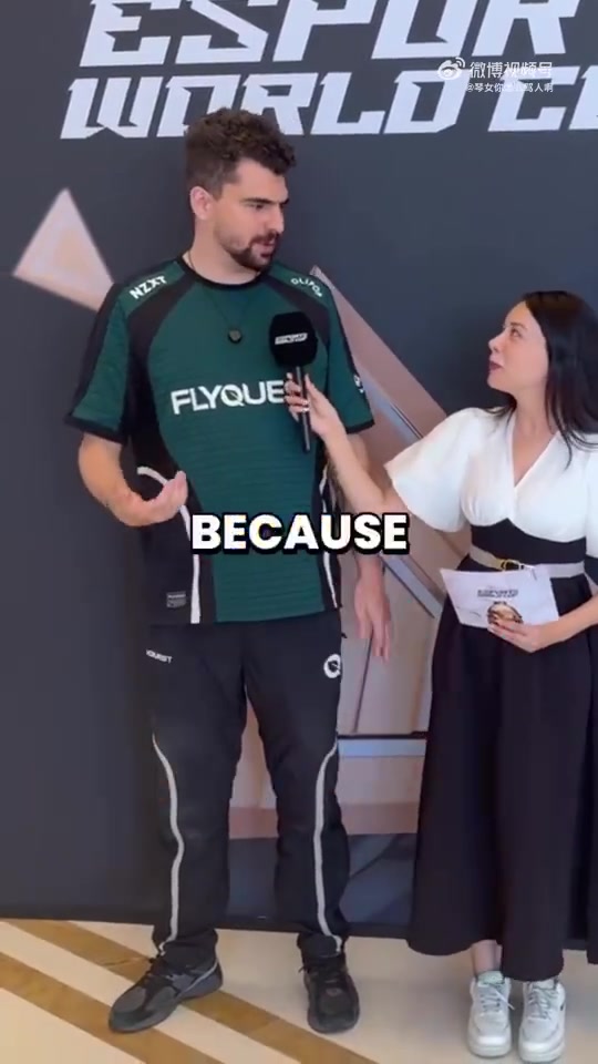 职业选手认为最低分段是？Faker黄金Ruler大师 On钻石 Knight青铜