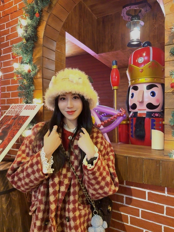 【蜗牛电竞】Suki更博晒照:十二月意味着什么 快结束还是快开始了