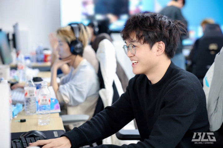 【蜗牛电竞】北漂“浪子”归家首秀！Xun全场合砍6-2-19数据，状态依旧保持良好