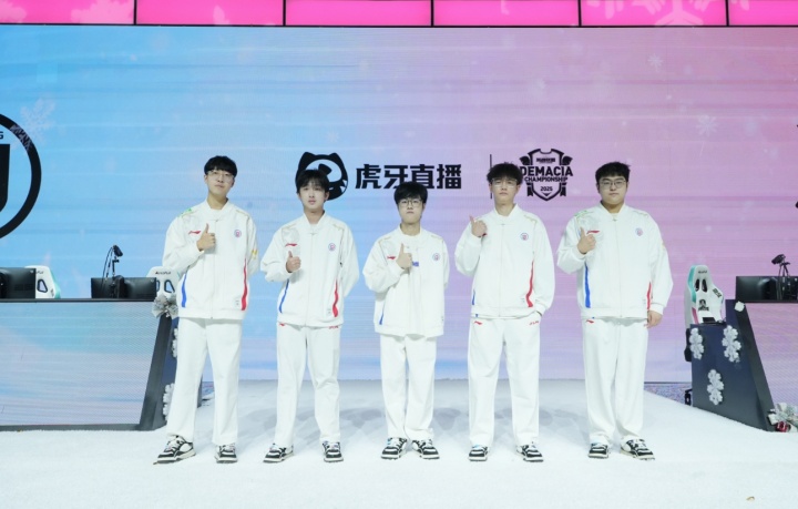 【蜗牛电竞】LGD官方发文：我们会在26年用更好的比赛表现来回报大家的应援与支持