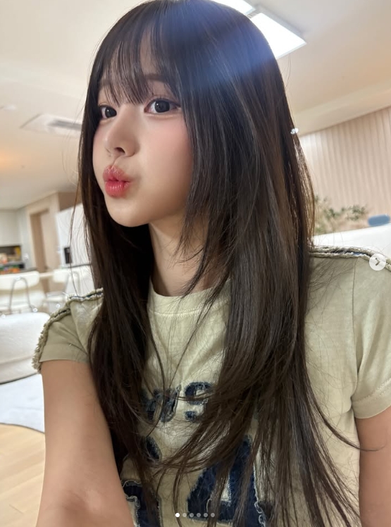 【蜗牛电竞】韩版《完蛋美女》演员mj晒照：日常装扮也很甜捏❥(^_-)