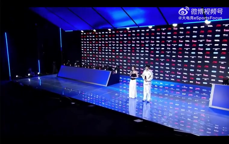 【蜗牛电竞】赛后采访Shanks：对面上路进攻太久了我们能提前落位