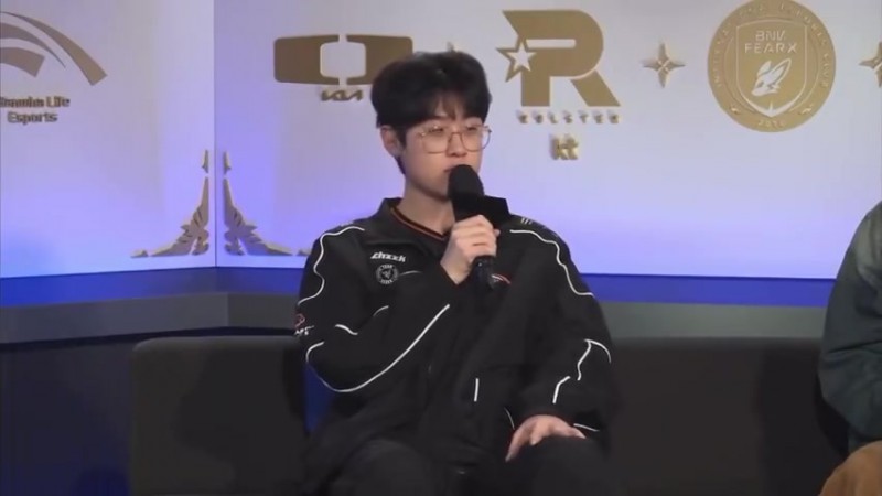 【蜗牛电竞】Zeus谈26年新阵容：配合不多也能感受到是有潜质的队伍 有些期待