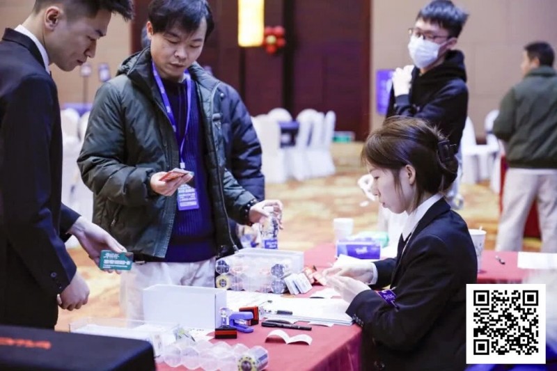 【EV扑克】2026湖南华冠杯益阳站｜女神集结，开幕赛冠军诞生，主赛A组开战，117人参赛孙伟业领衔25位选手晋级【蜗牛电竞】