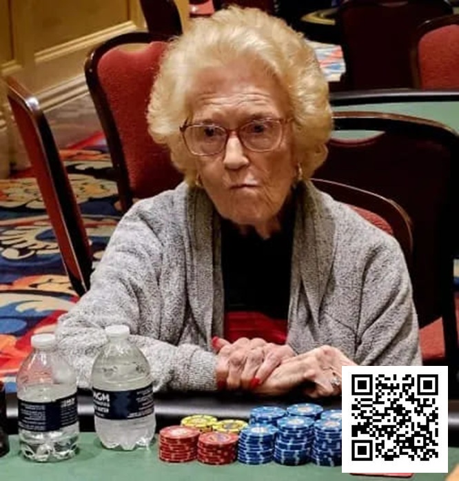 【EV扑克】扑克老奶奶高龄88岁,首次参加千人MTT竟一路打到第14名!【蜗牛电竞】