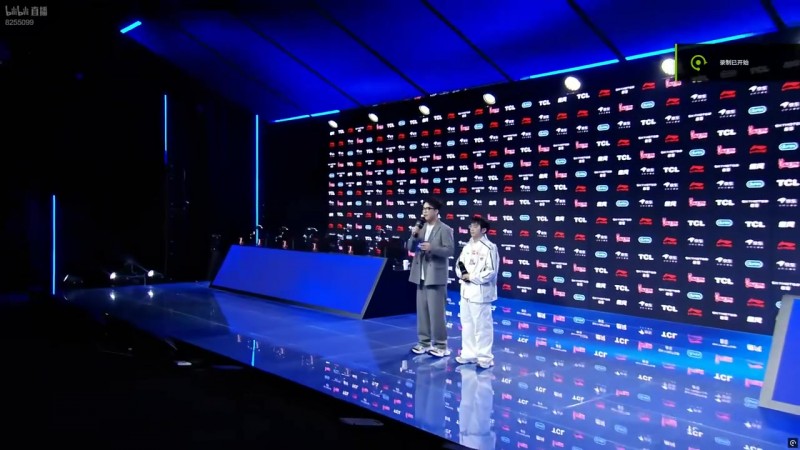 【蜗牛电竞】赛后采访圣枪哥：我们下路组非常可靠，不管什么英雄都能拿出来