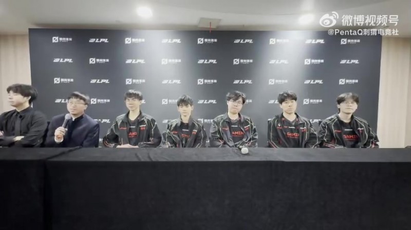 【蜗牛电竞】Tabe：我和Shanks关系一直很好嘛，我希望在季后赛能和他们再度相遇