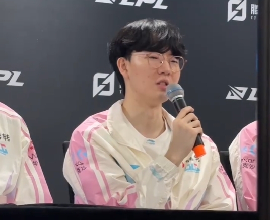 【蜗牛电竞】Viper:去年先锋赛就五个队没什么意思,今年是很好的机会能卫冕