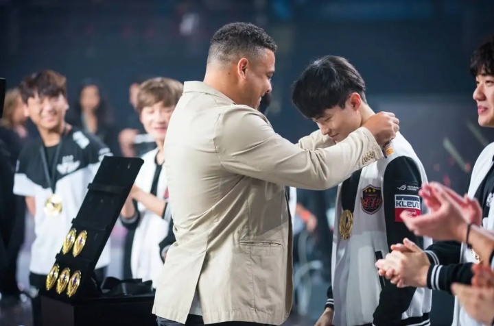 【蜗牛电竞】LOL赛事官方：17MSI的九年后，顶级LOL国际赛事再一次回到巴西