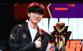 【蜗牛电竞】Viper:常规赛我们做了很多尝试所以成绩不佳,但季后赛我们就可以全力以赴