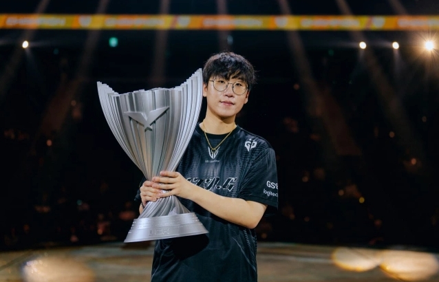 【蜗牛电竞】韩网热议Ruler涉嫌逃税:Clid都禁赛1年,这次的惩罚力度应该更大