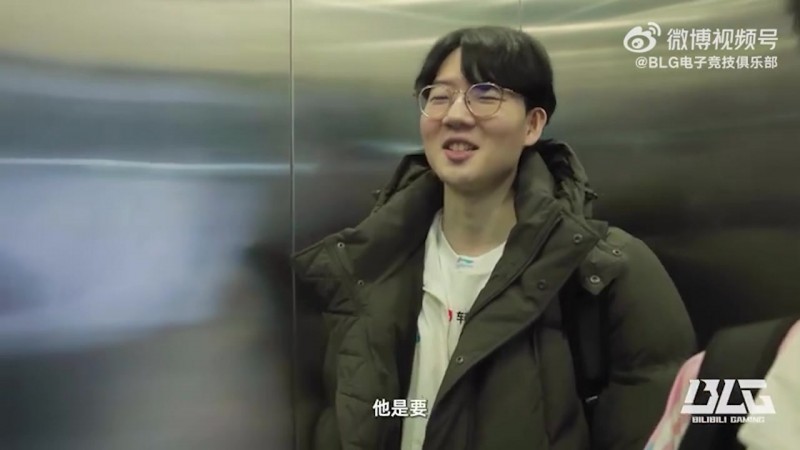 【蜗牛电竞】辅助凤凰的魅力！Viper：你这个冰鸟选的好啊！他们对线完全打不了！