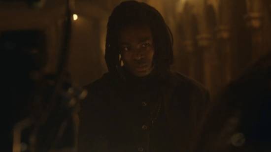 【蜗牛电竞】真绷不住了！剧版《哈利波特》三大教授剧照流出：黑人斯内普首度亮相