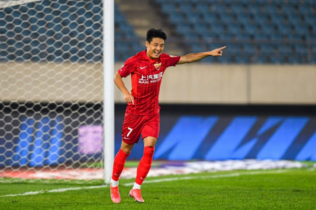 【蜗牛电竞】国家队友谊赛回顾：青春风暴来袭，年轻球员用表现点亮未来