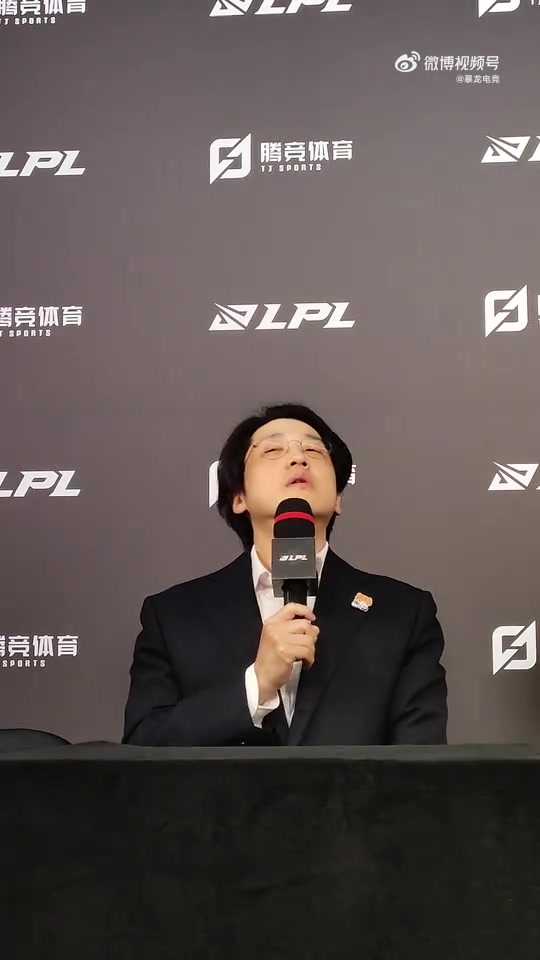 【蜗牛电竞】IG教练：处于连败中选手都失去信心 没办法集中自己该做的事情上