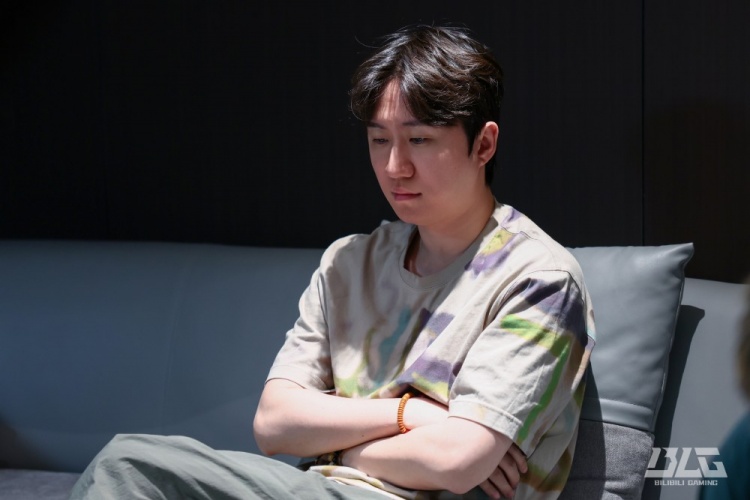【蜗牛电竞】Daeny赛后:与Viper沟通后决定锁下女警+蜘蛛 ON的蜘蛛玩得非常好