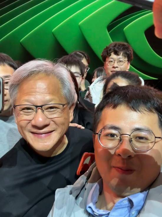 【蜗牛电竞】英伟达员工晒1688万年薪 仅个税就687.6万元 绝大部分来自股票分红