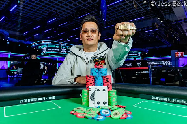 【EV扑克】陈东再夺WSOP金手链！$10,000限注德州冠军赛单挑力压Glaser，身价暴涨成“范特西宠儿”