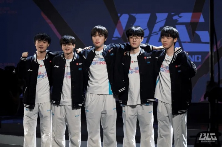 【蜗牛电竞】外网热议BLG:世一上从不是个问题,彬的发挥对不起队友