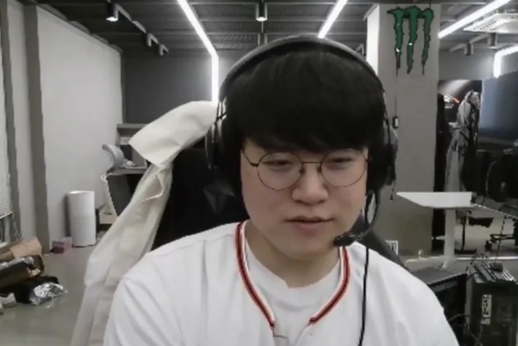 【蜗牛电竞】Guma：第五局佑齐非要玩蒙多，排位训练我根本没练过芸阿娜