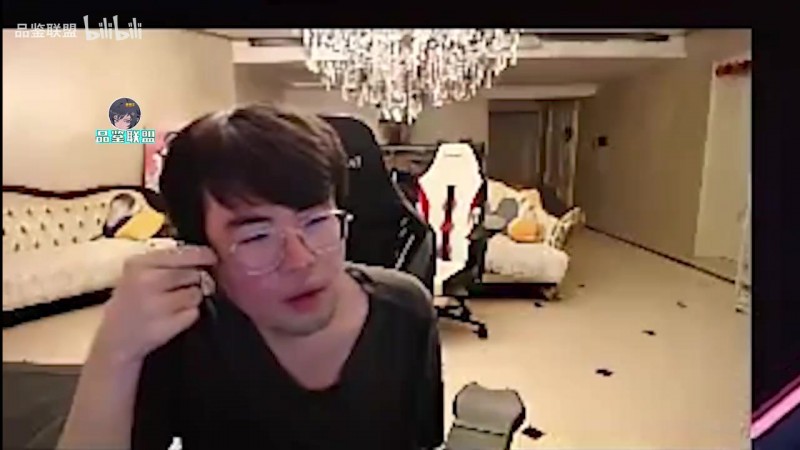 【蜗牛电竞】姿态红温：还有正常人吗？一个没打过KC一个被DK虐