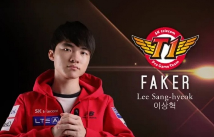 【蜗牛电竞】外网对比巅峰Faker与左右手:游戏进步太快,放现在不如很多人