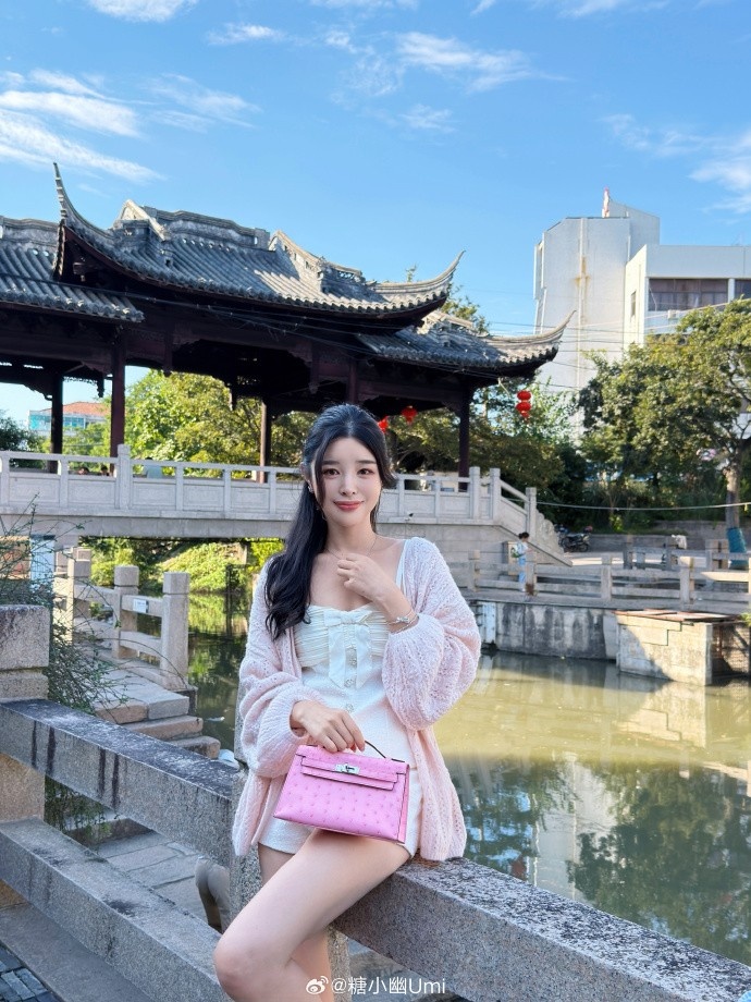 【蜗牛电竞】糖小幽分享旅游照:和韩国公婆沙溪一日游哦!人少可以去这里!