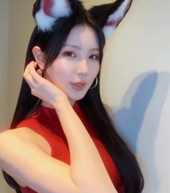 【蜗牛电竞】火辣!KDA回归!赵美延模仿阿狸飞吻魅惑